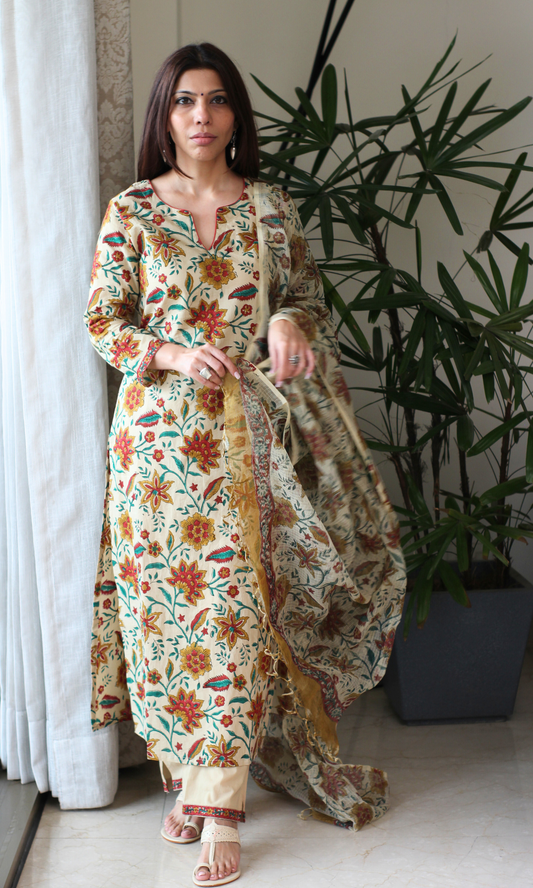 Saira Mehr Kalamkari Print Kurta, Kota Dupatta & Cotton Pants