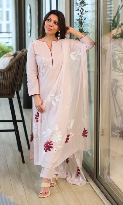 Pale Pink & Maroon Hand Painted Kurta, Chiffon Dupatta & Cotton Pants