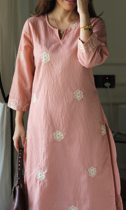 Peach Flower Embroidered Kurta & Pant