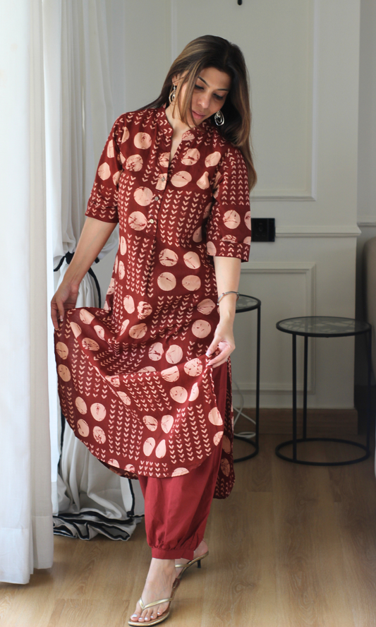 Earthy Red Dabu Print Kurta with Pleated Pants