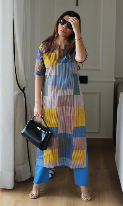 Blue & Mustard Blocks Printed High Low Kurta & Pants
