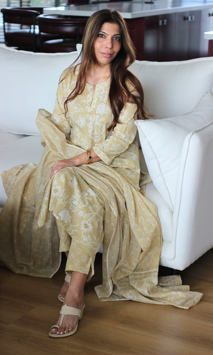 Wheat Block Print Cotton Kurta, Pants & Cotton Printed Dupatta