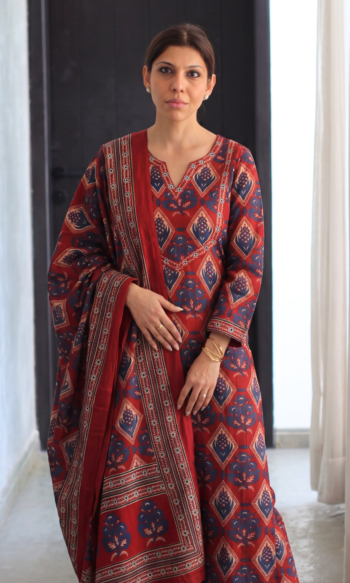 Red & Blue Leaf Block Print Kurta, Dupatta & Cotton Pants