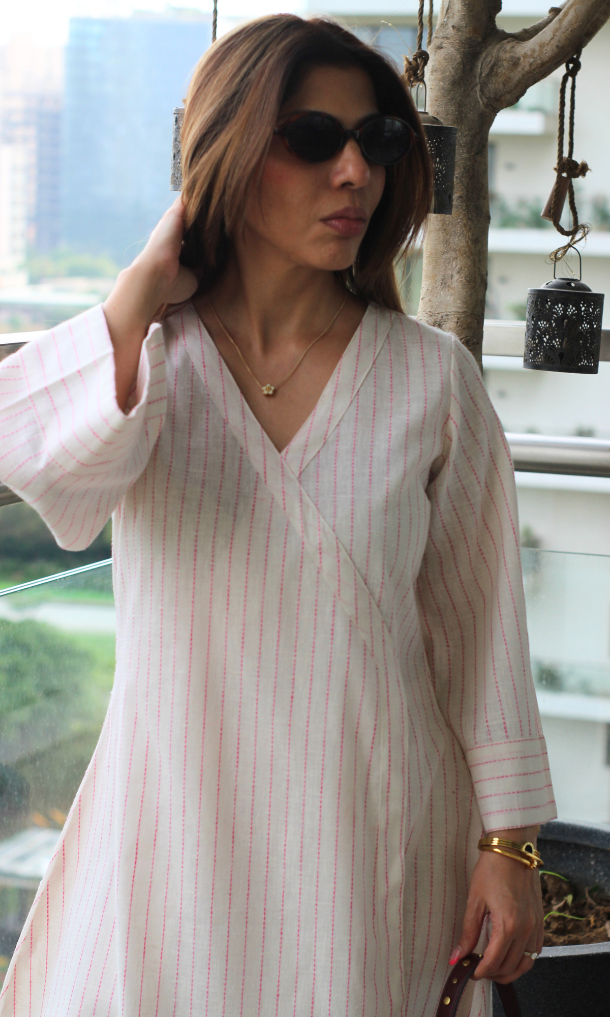Off-white Handloom Cotton Thread Detail Kimono Co-ord