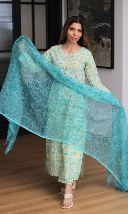 Alia Green Floral Block Print Kurta, Pant & Kota Doria Printed Dupatta