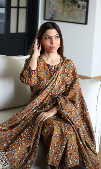 Mocha Mustard Kalamkari Leaf Print Cotton Kurta, Dupatta & Cotton Pants