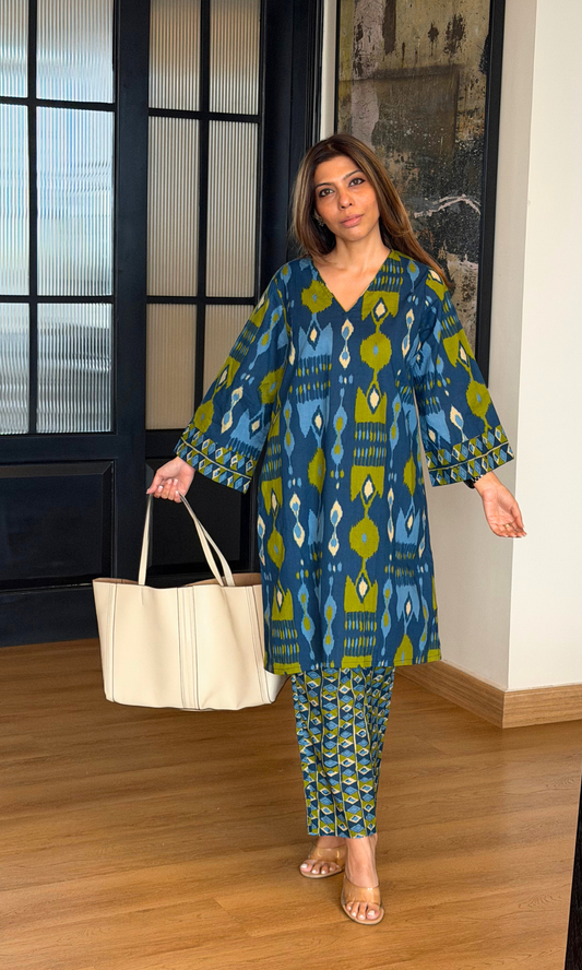 Blue Geometric Anti Fit Kurta & Printed Pants