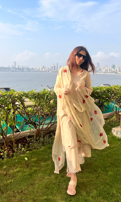 Ivory Floret Handbrush Painted Kali Kurta, Cotton Pants & Handpainted Chiffon Dupatta