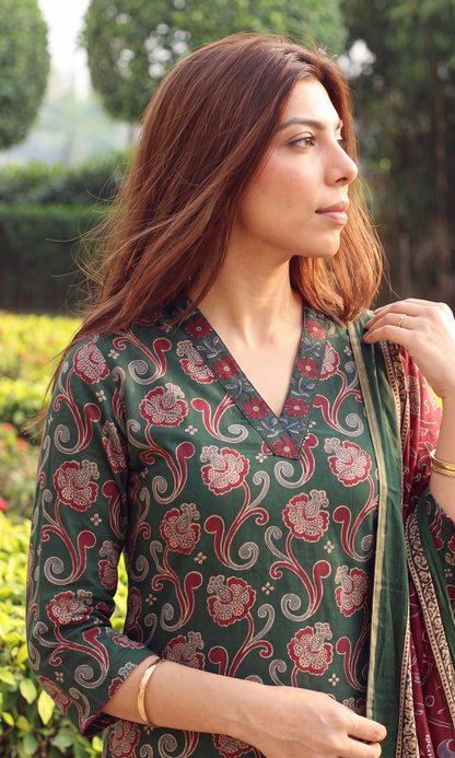 Nazma Green Sanganeri Print Cotton Kurta,Dupatta & Cotton Pants