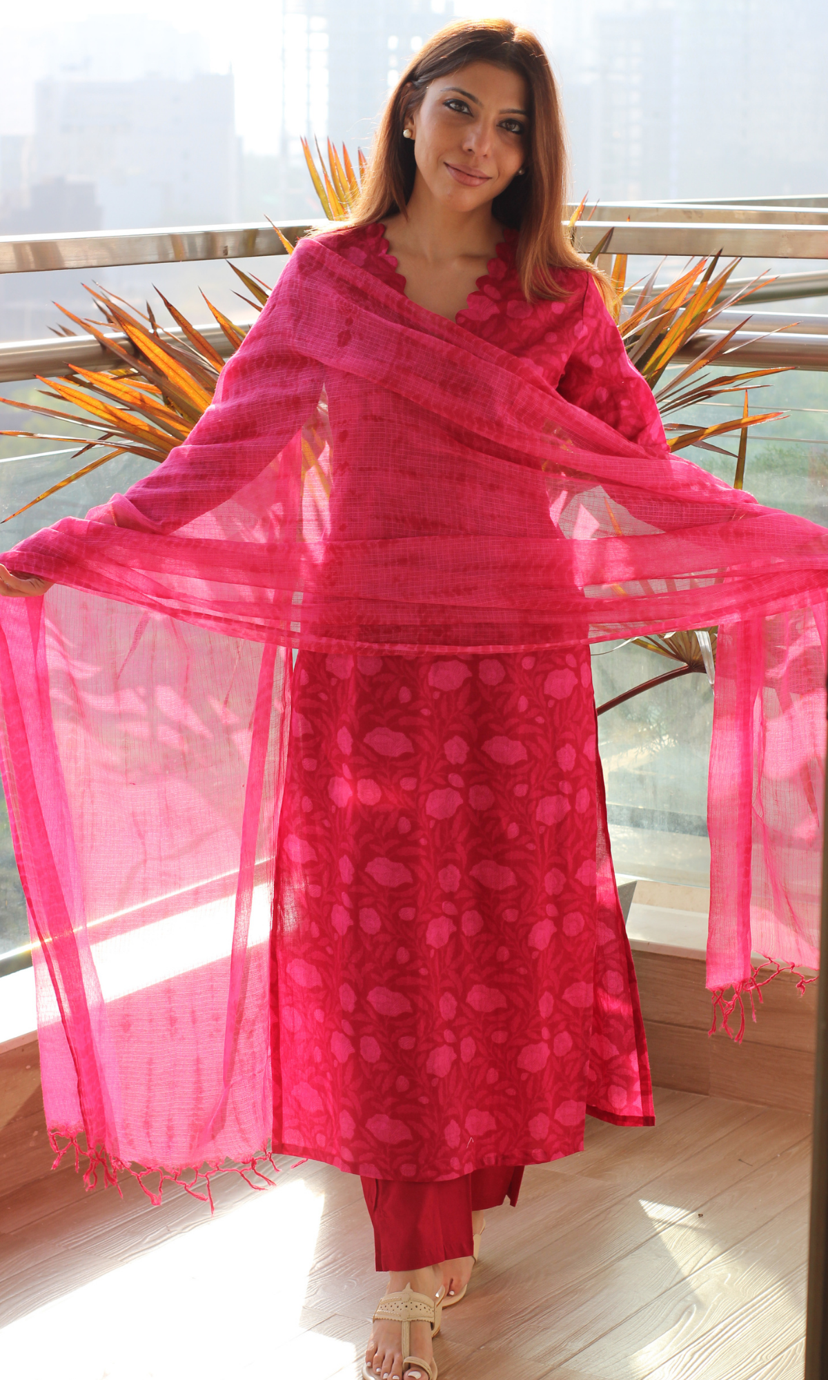 Fuschsia Love Dabu Texture Cotton Kurta, Pant & Kota Doria Shibori Dupatta