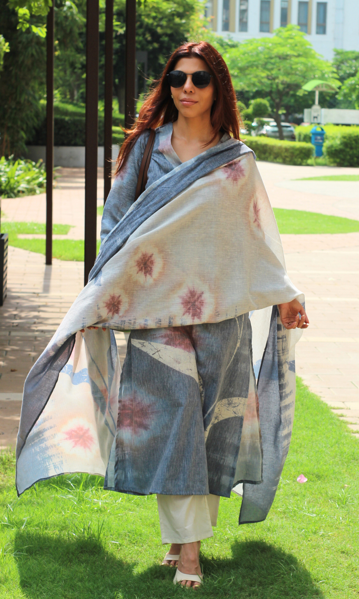 Linen Blend Slate Blue Bloom Print Kurta , Dupatta & Cotton Pants