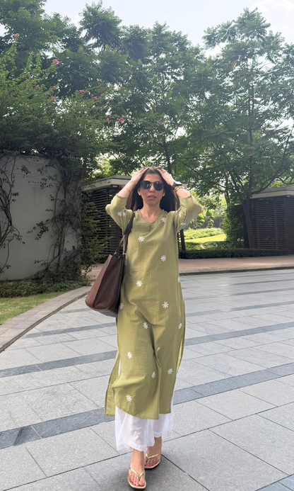 Olive Flower Embroidered Kurta