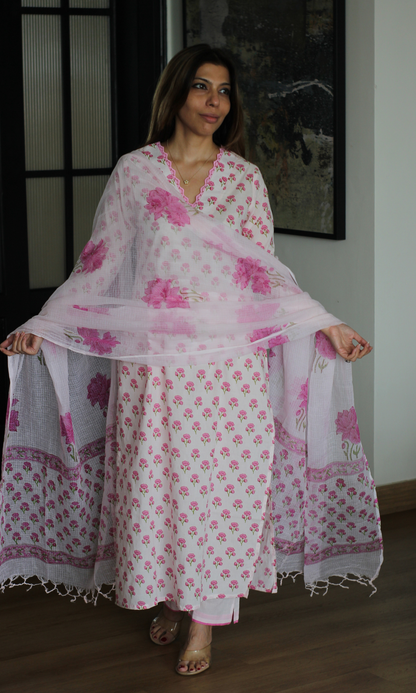 Pearl Petal Pink Handbolck Print Kurta, Pants and Kota Doria Printed Dupatta