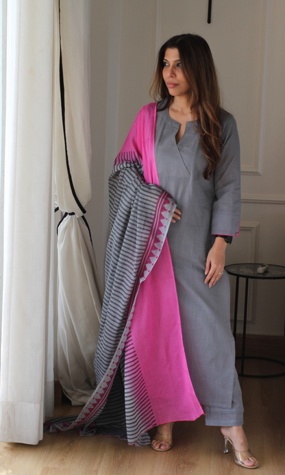 Steel Slub Kurta, Pants & Cotton Block Print Dupatta