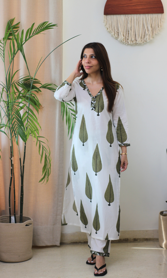 Cotton Ivory Leaf Printed Kurta & Pant