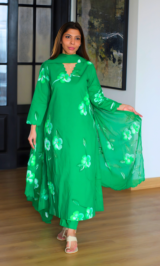 Kelly Green Hand Brush Painted Kurta, Chiffon Handpainted Dupatta & Cotton Pants