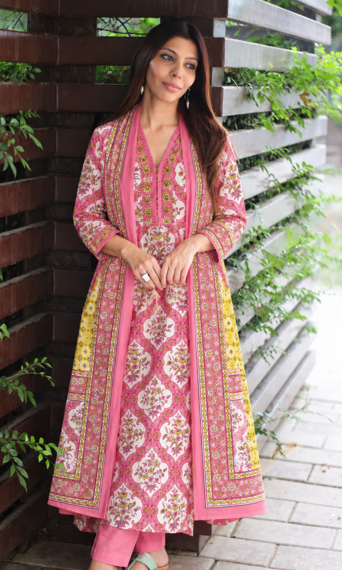 Gulabo Cotton Block Print Kurta, Dupatta & Pants