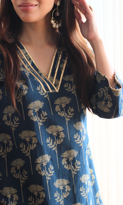 Cotton Peacock Teal & Gold Mughal Print Kurta & Pant
