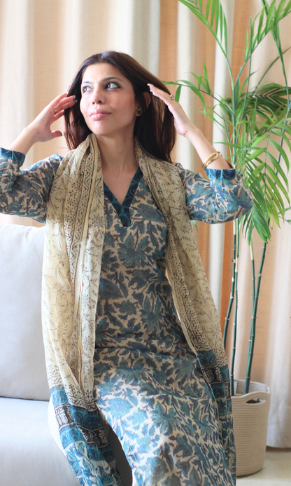 Kota Doria Kalamkari Beige & Teal Kurta and Dupatta with Cotton Pants