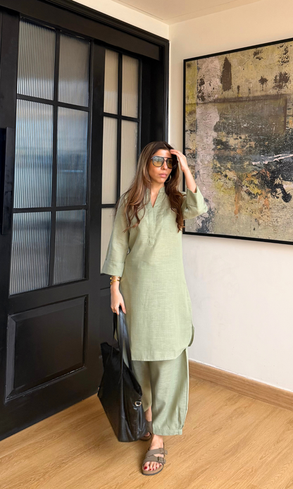 Sunday Sage Linen Kurta Set