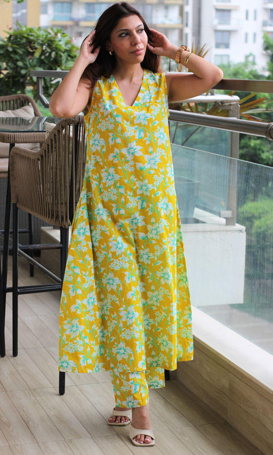 Sunlit floral A Line Sleeveless Kurta with Pants