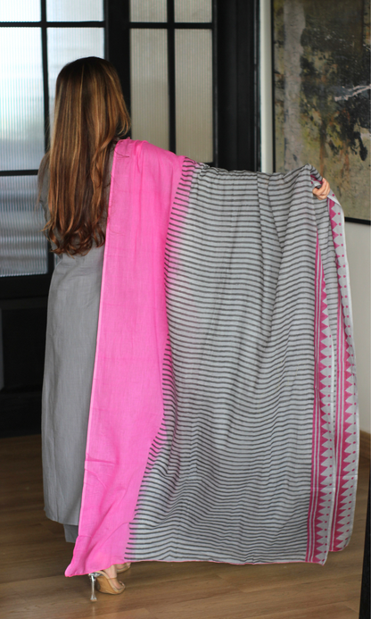 Steel Slub Kurta, Pants & Cotton Block Print Dupatta