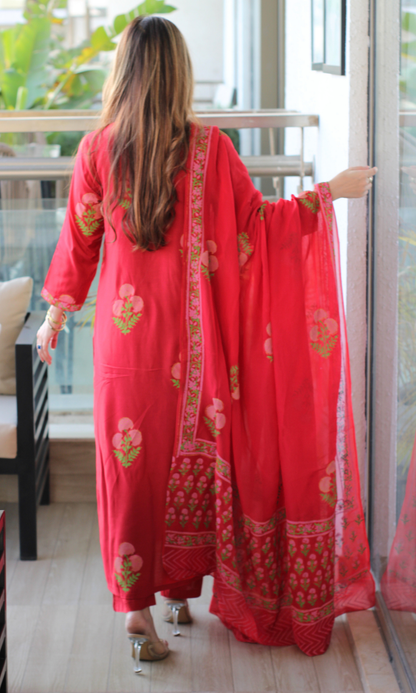 Lal Ishq Muslin Block Print Kurta, Pant & Organza Dupatta
