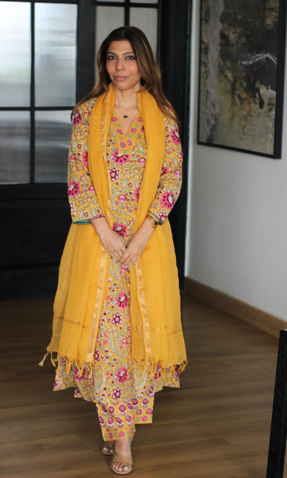 Yellow & Magenta Floral Block Print Kurta, Pants & Kota Doria Dupatta