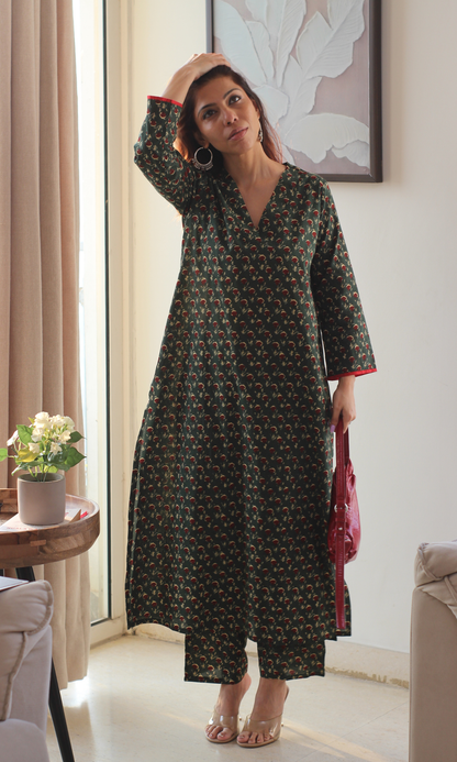 Bottle Green Printed Kurta & Pant