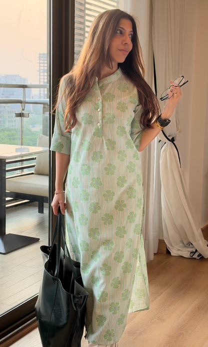 Green Striped Floral Linen Blend Kurta & Pleated Pants