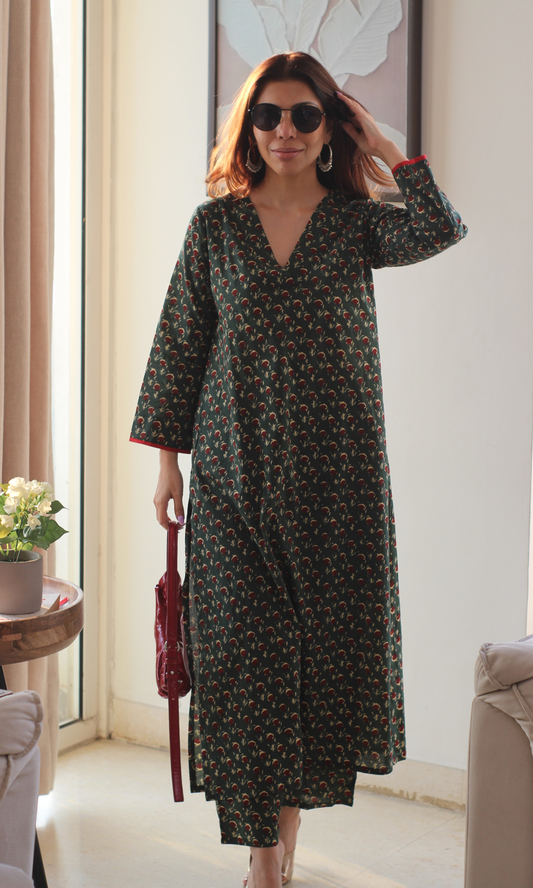 Bottle Green Printed Kurta & Pant