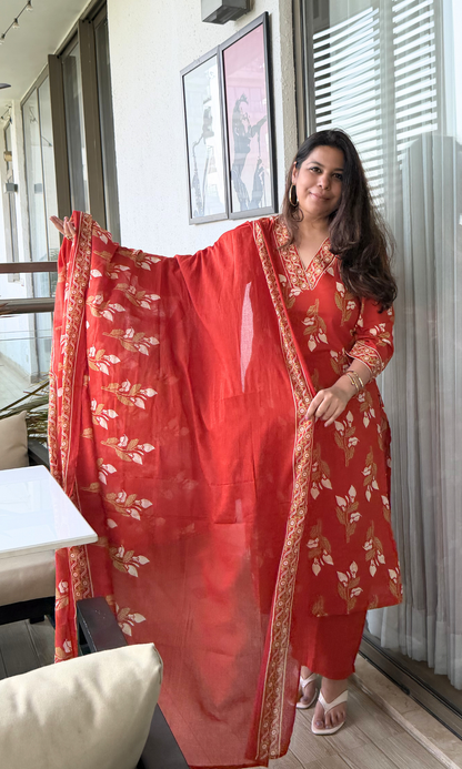 Tomato Petal Print Kurta, Mul Dupatta & Cotton Pants