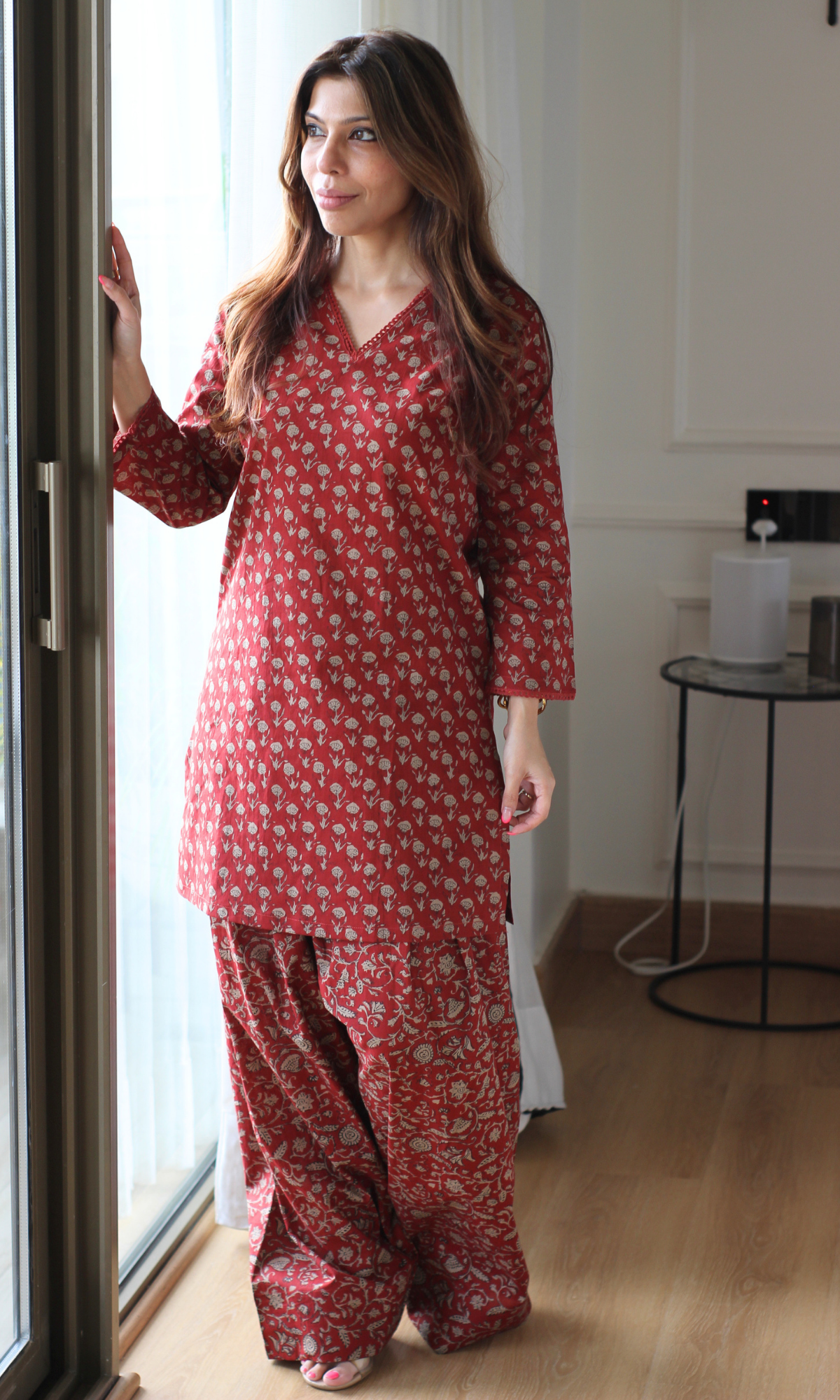 Earthy Red Booti Print Kurta with Farshi Salwaar
