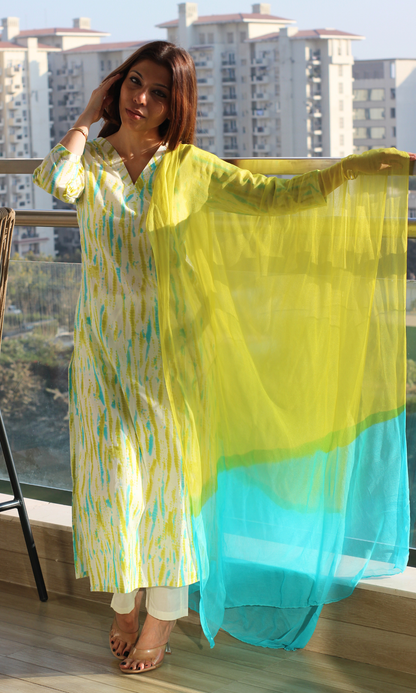 Cotton Like Sky Breeze Printed Kurta, Pant & Ombré Chiffon Dupatta