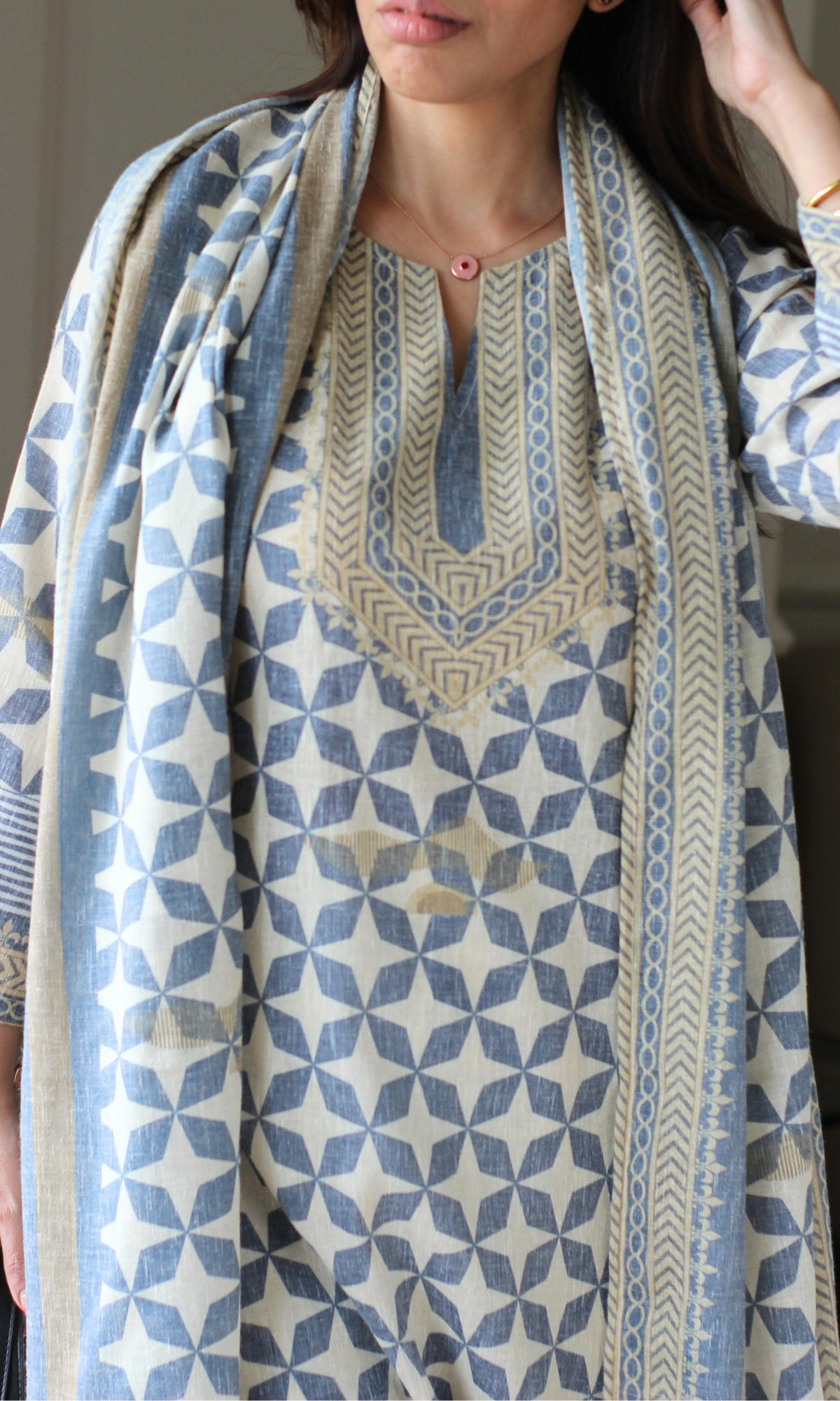 Linen Blend Beige Prism Print  Print Kurta , Dupatta with Cotton Pants