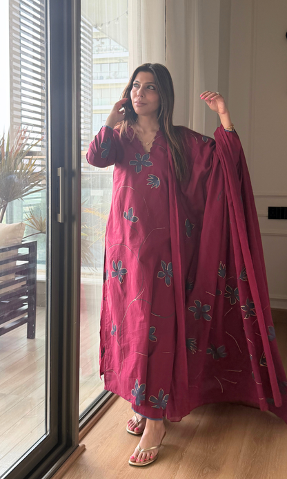 Berry & Blue Cotton Handbrush Painted Kurta, Dupatta & Cotton Pants