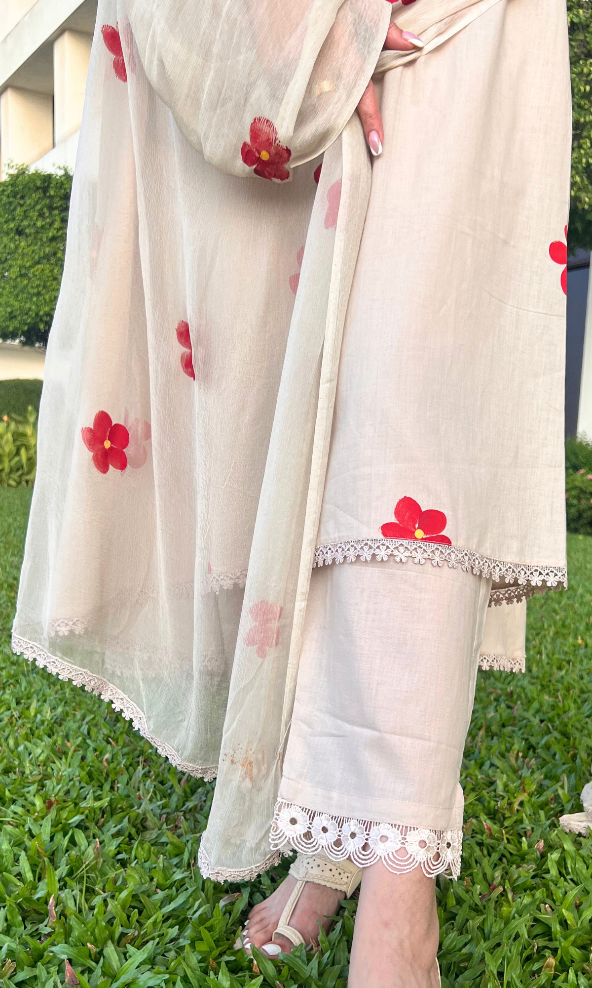 Ivory Floret Handbrush Painted Kali Kurta, Cotton Pants & Handpainted Chiffon Dupatta