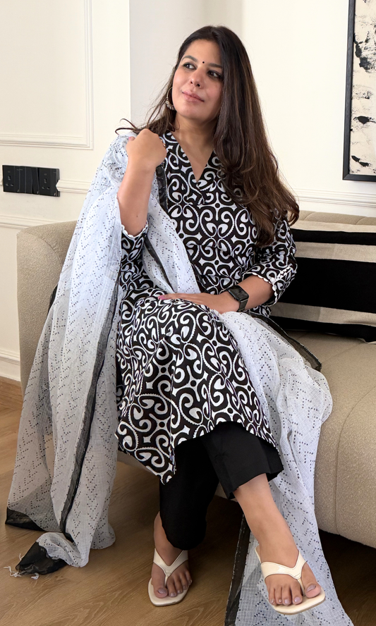 Black & White Abstract Print Cotton Kurta , Pants & Kota Doria Printed Dupatta