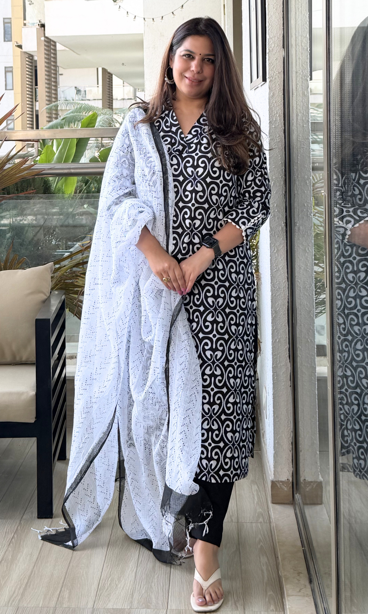 Black & White Abstract Print Cotton Kurta , Pants & Kota Doria Printed Dupatta