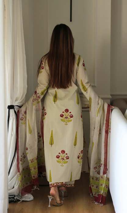 Saira Floracent Handblock Print Kurta, Cotton Pants & Kota Doria Handblock Dupatta