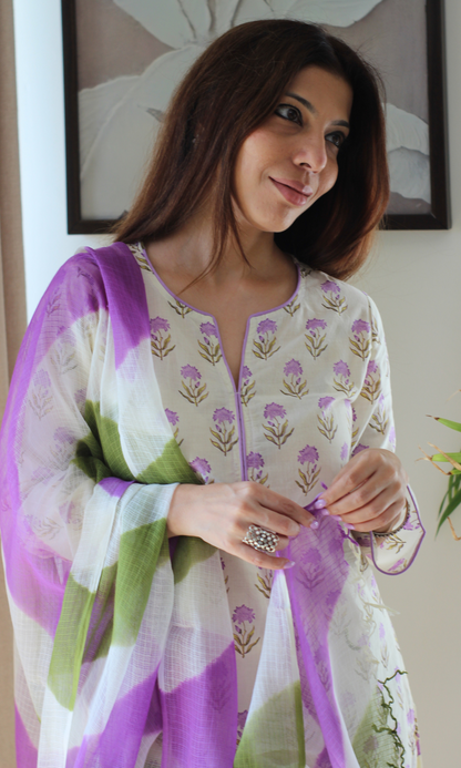 Spring Meadow Printed Kurta , Solid Pants & Lehariya Kota Dupatta