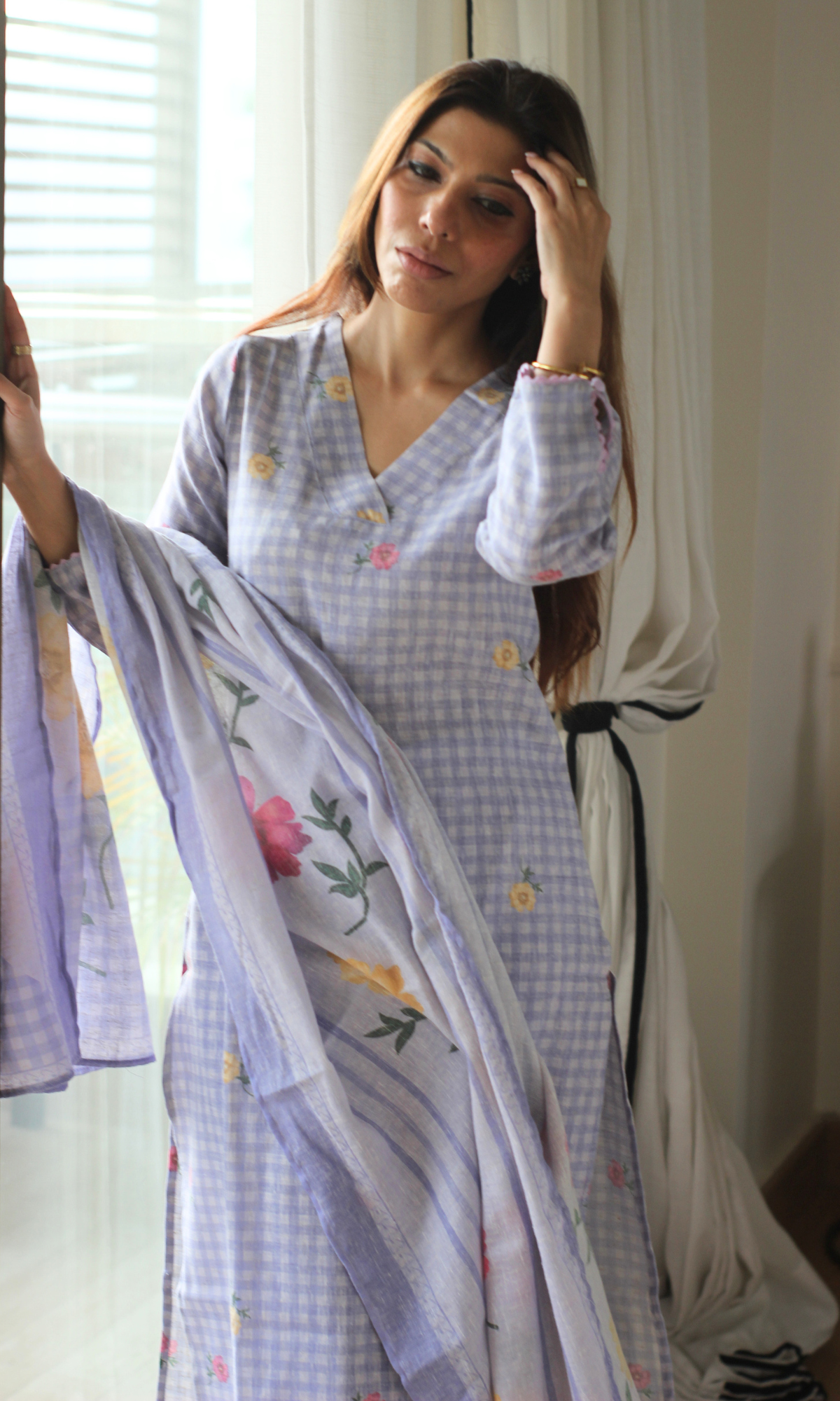 Lavender Checks Linen Blend Printed Kurta, Dupatta & Cotton Pants