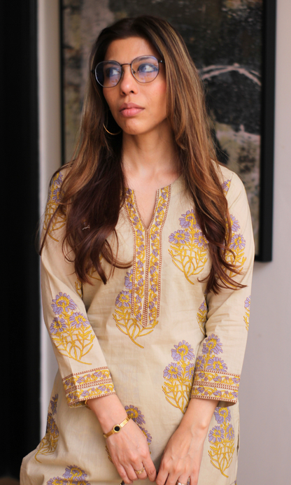 Beige & Lavender Mughal Print Kurta & Pant