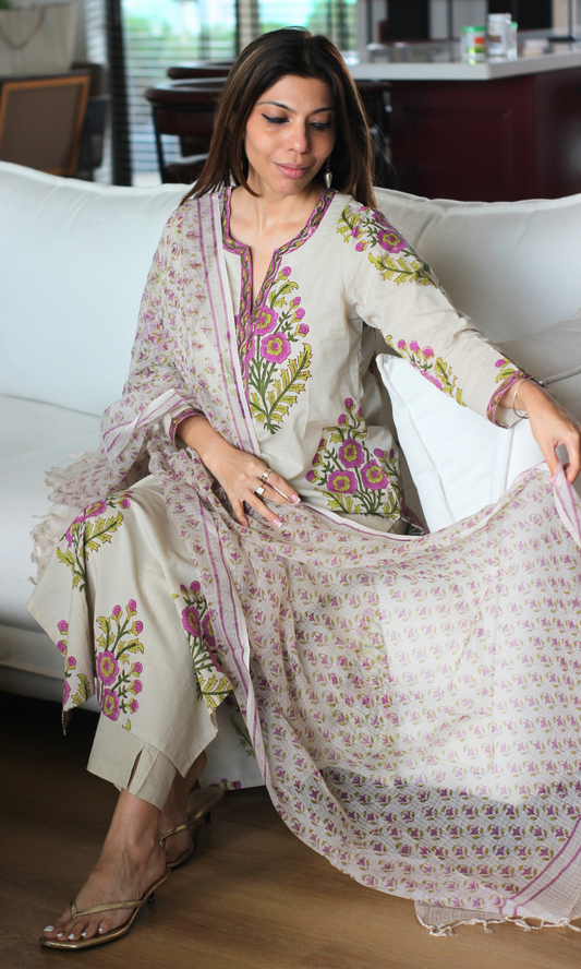 Saira Kahani Mughal Lavender Cotton Kurta, Pant & Kota Doria Handblock Print Dupatta