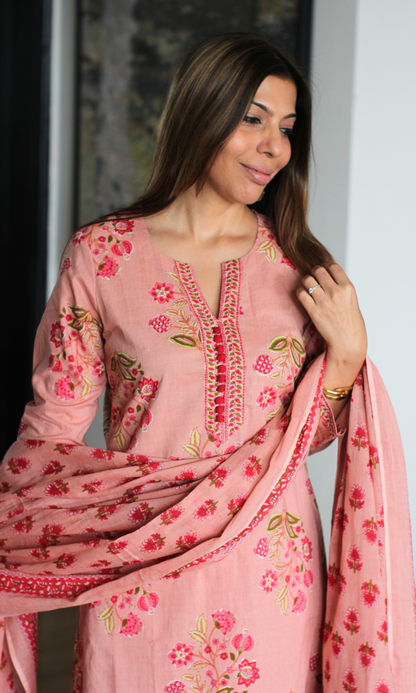 Blush & Red Mughal Print Kurta, Cotton Pants & Cotton Printed Dupatta