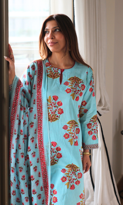 Sea Blue & Red Mughal Print Kurta, Cotton Pants & Cotton Printed Dupatta