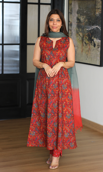 Gulnaar Red A Line Printed Kurta, Pant & Omre Kota Dupatta