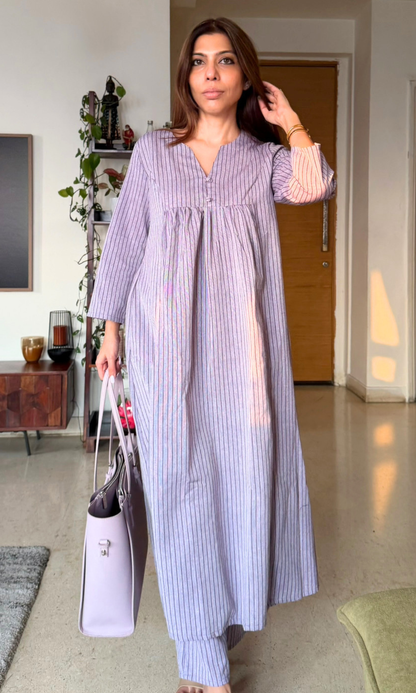 Handloom Cotton Lavender Striped Pleated Kurta & Pant