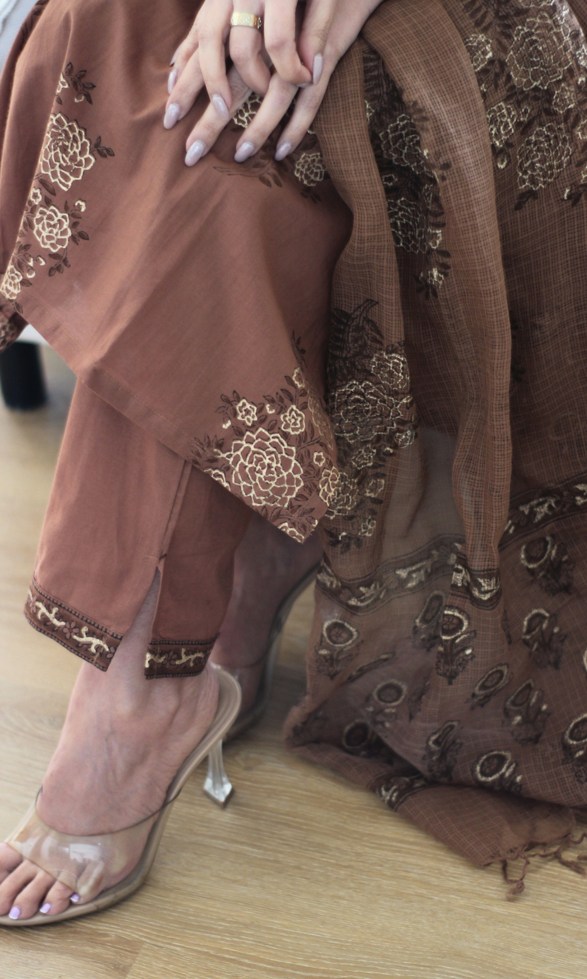 Cocoa Rangreza Gold Handblock Mughal Print Kurta, Cotton Pants & Kota Doria Dupatta