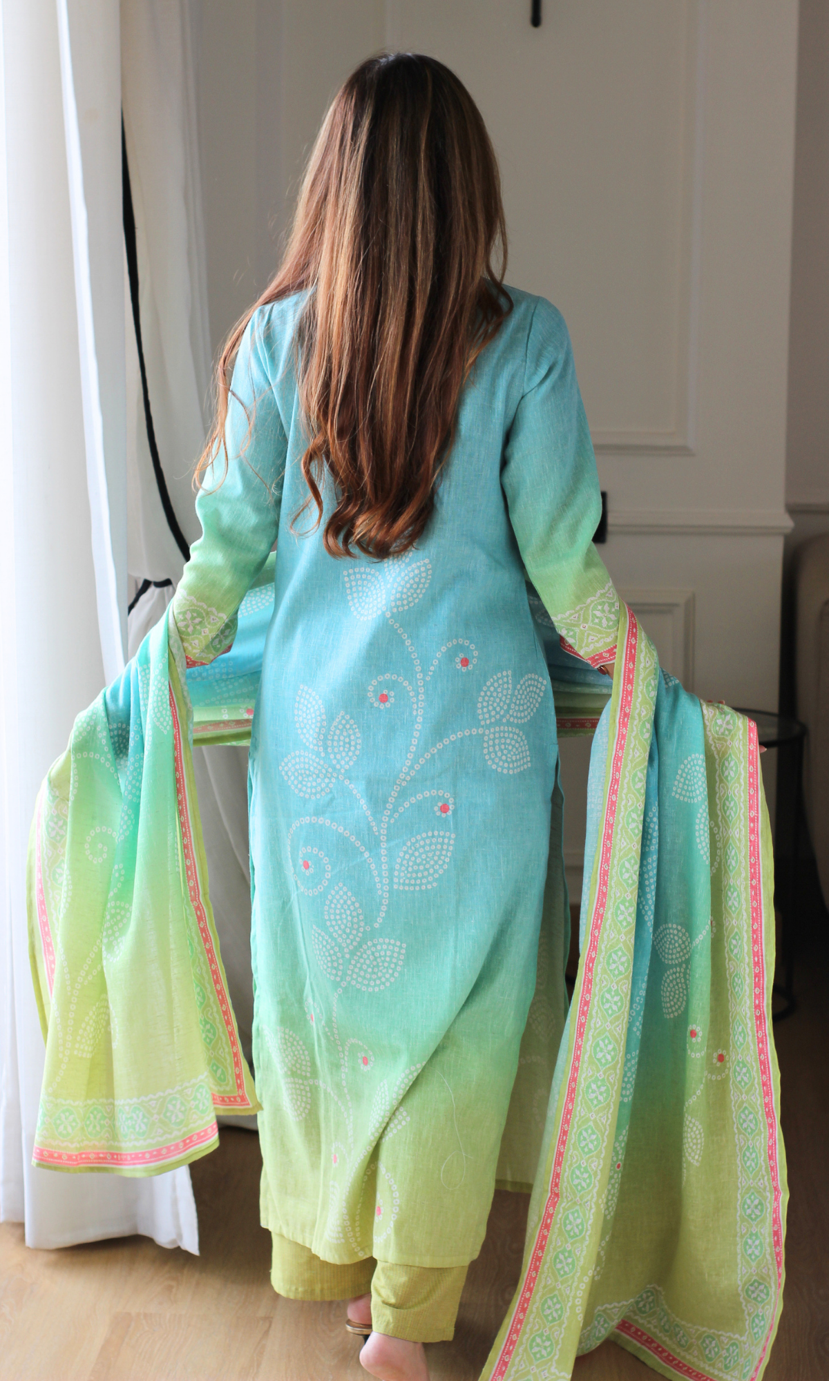 Mint Mirage Linen Blend Kurta , Dupatta & Cotton Pants